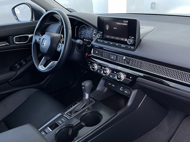 2024 Honda Civic Hatchback EX-L