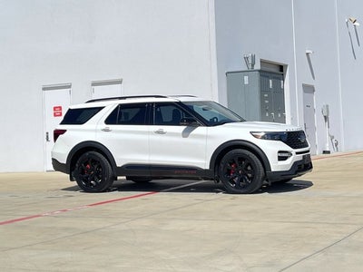 2022 Ford Explorer ST