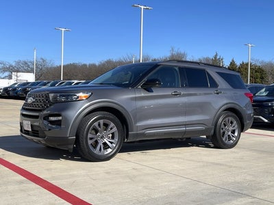 2023 Ford Explorer XLT