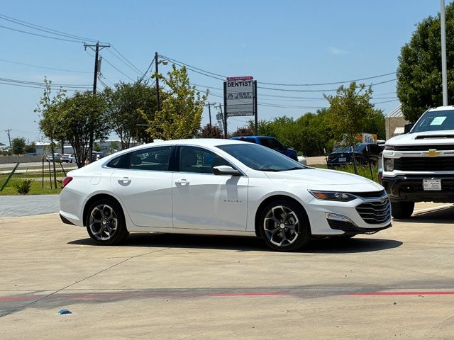 2022 Chevrolet Malibu LT