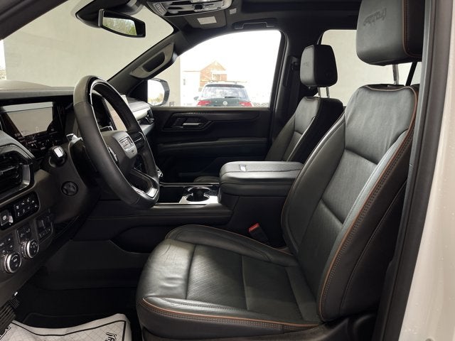 2025 GMC Yukon AT4