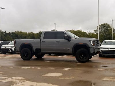 2024 GMC Sierra 2500HD AT4