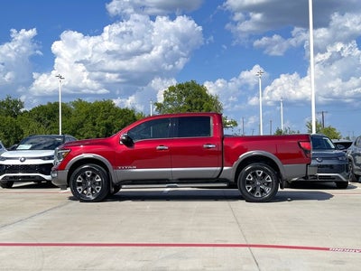 2024 Nissan Titan Platinum Reserve