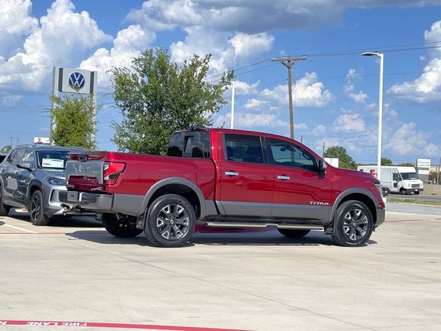 2024 Nissan Titan Platinum Reserve