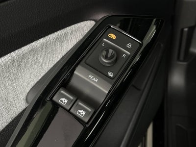 2025 Volkswagen ID.4 Pro