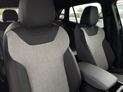 2025 Volkswagen ID.4 Pro