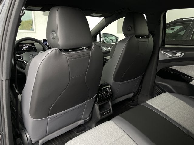 2025 Volkswagen ID.4 Pro