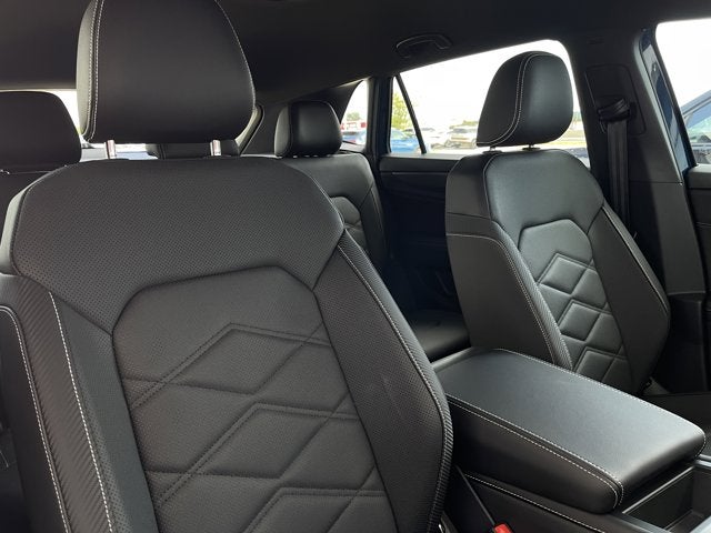 2026 Volkswagen Atlas Cross Sport 2.0T SE