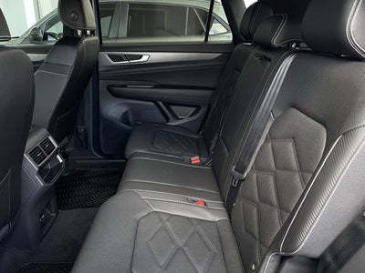 2026 Volkswagen Atlas Cross Sport 2.0T SE