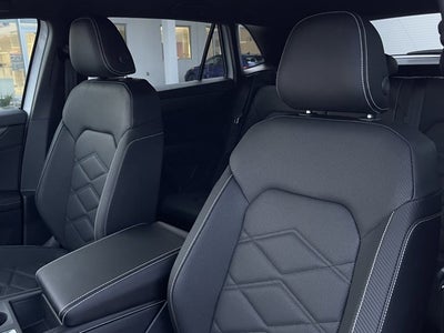 2026 Volkswagen Atlas Cross Sport 2.0T SE