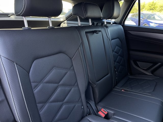 2026 Volkswagen Atlas Cross Sport 2.0T SE