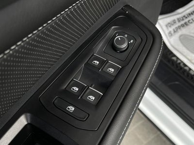 2024 Volkswagen Atlas Cross Sport 2.0T SE