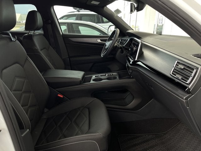 2024 Volkswagen Atlas Cross Sport 2.0T SE