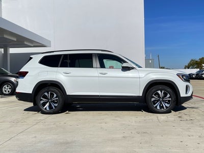 2026 Volkswagen Atlas 2.0T SE