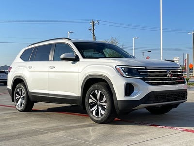 2026 Volkswagen Atlas 2.0T SE