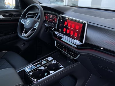 2026 Volkswagen Atlas Cross Sport 2.0T SEL Premium R-Line