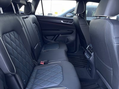 2026 Volkswagen Atlas Cross Sport 2.0T SEL Premium R-Line