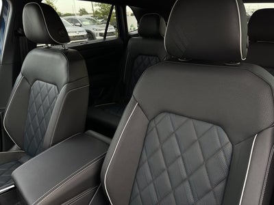 2026 Volkswagen Atlas Cross Sport 2.0T SEL Premium R-Line