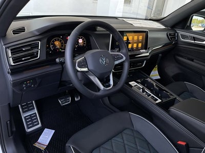 2025 Volkswagen Atlas Cross Sport 2.0T SEL Premium R-Line