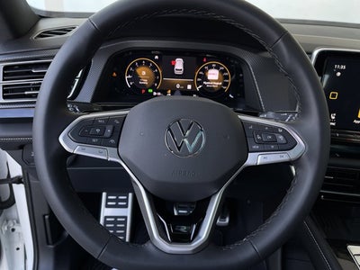 2025 Volkswagen Atlas Cross Sport 2.0T SEL Premium R-Line