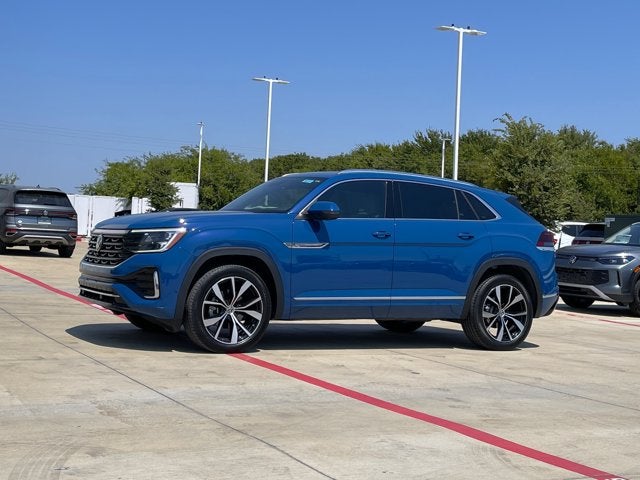 2025 Volkswagen Atlas Cross Sport 2.0T SEL Premium R-Line