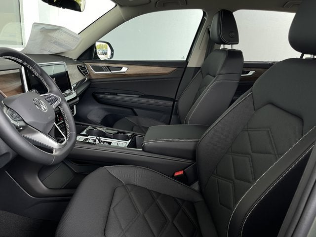 2026 Volkswagen Atlas 2.0T SE w/ Technology