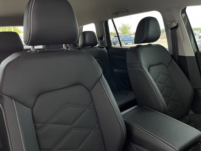 2026 Volkswagen Atlas 2.0T SE w/ Technology