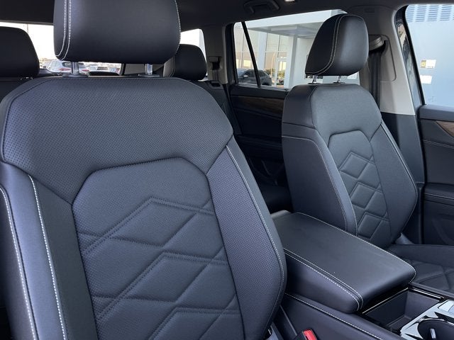 2026 Volkswagen Atlas 2.0T SE w/ Technology