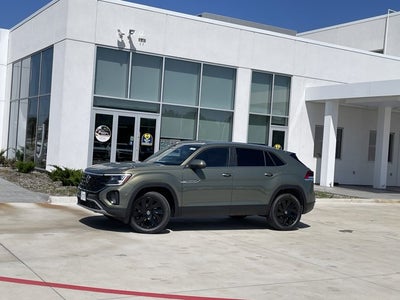 2026 Volkswagen Atlas Cross Sport 2.0T SE W/TECHNOLOGY