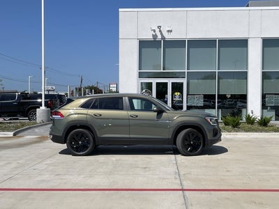 2026 Volkswagen Atlas Cross Sport 2.0T SE W/TECHNOLOGY