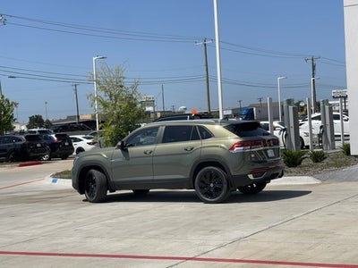 2026 Volkswagen Atlas Cross Sport 2.0T SE W/TECHNOLOGY