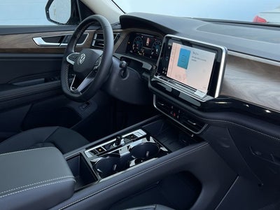 2026 Volkswagen Atlas 2.0T SE w/ Technology