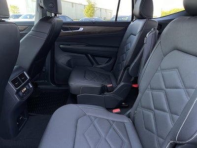 2026 Volkswagen Atlas 2.0T SE w/ Technology