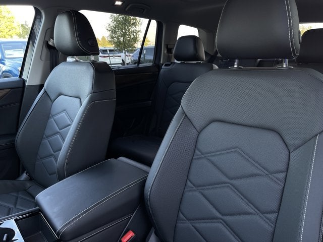 2026 Volkswagen Atlas 2.0T SE w/ Technology