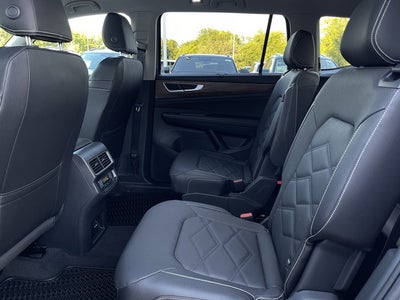 2026 Volkswagen Atlas 2.0T SE w/ Technology