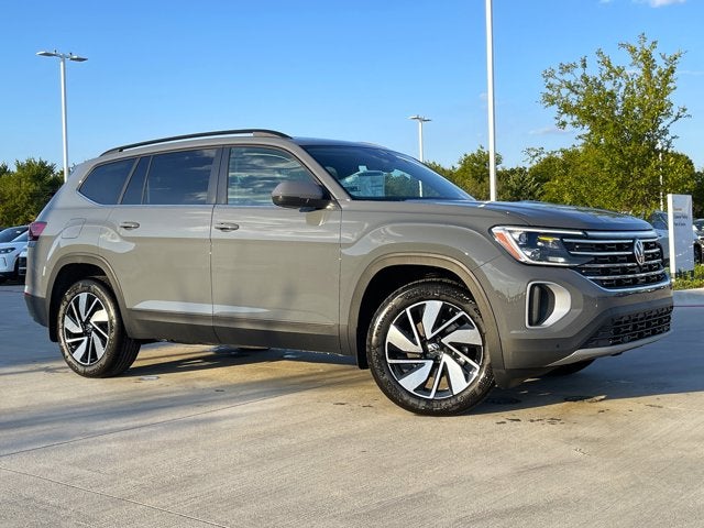 2026 Volkswagen Atlas 2.0T SE w/ Technology