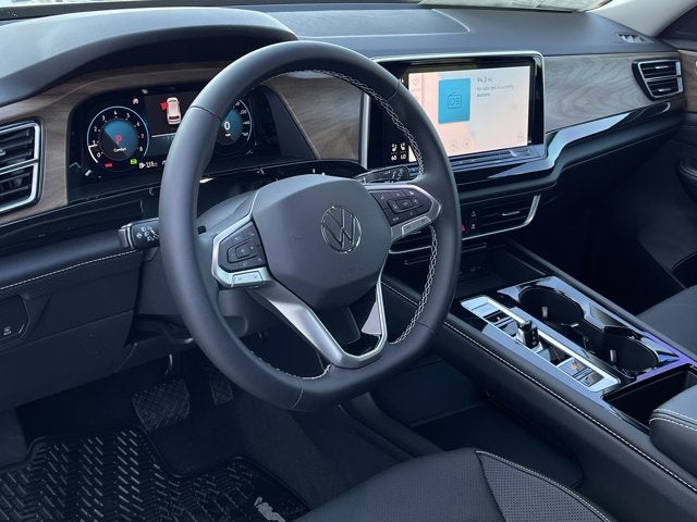 2026 Volkswagen Atlas 2.0T SE w/ Technology