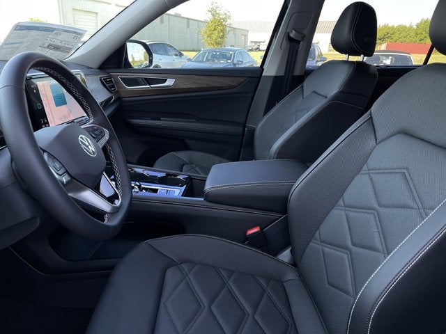 2026 Volkswagen Atlas 2.0T SE w/ Technology