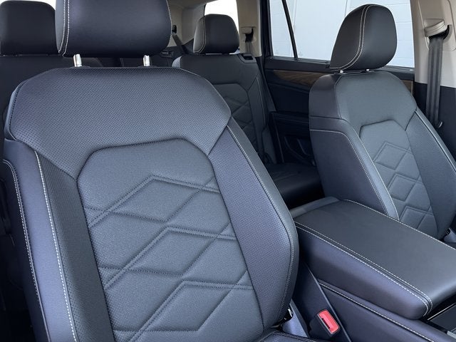 2026 Volkswagen Atlas 2.0T SE w/ Technology