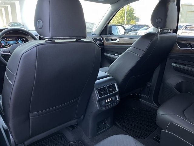 2026 Volkswagen Atlas 2.0T SE w/ Technology