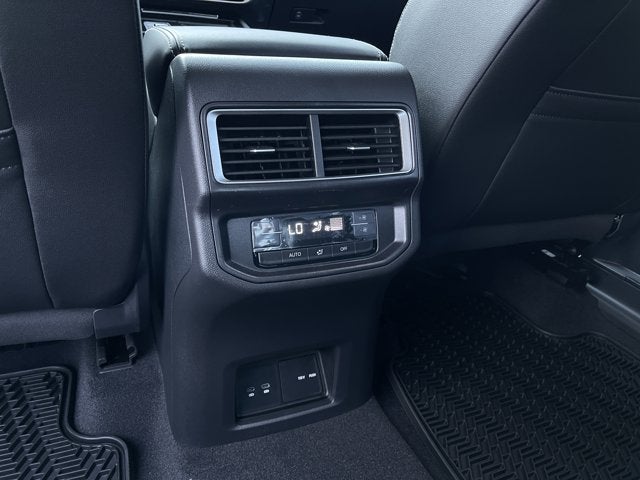 2026 Volkswagen Atlas 2.0T SE w/ Technology