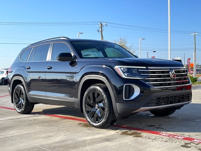 2026 Volkswagen Atlas 2.0T SE w/ Technology