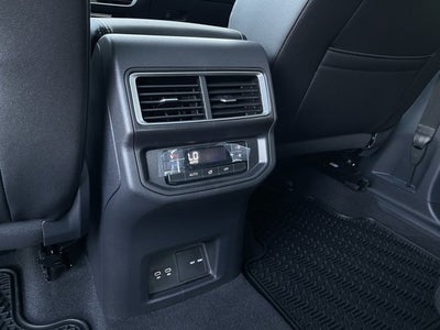 2026 Volkswagen Atlas 2.0T SE w/ Technology