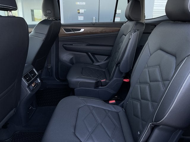 2026 Volkswagen Atlas 2.0T SE w/ Technology