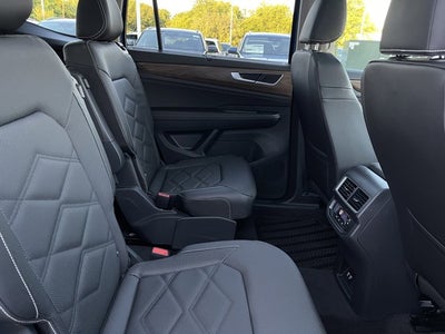 2026 Volkswagen Atlas 2.0T SE w/ Technology