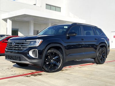 2026 Volkswagen Atlas 2.0T SE w/ Technology