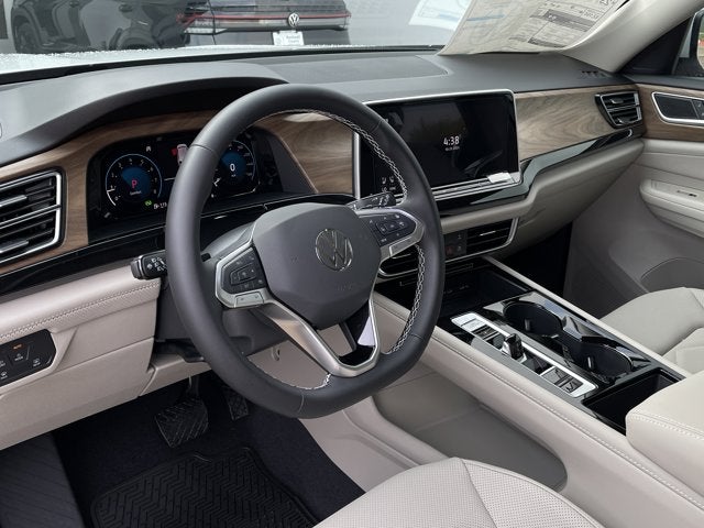 2026 Volkswagen Atlas 2.0T SE w/ Technology