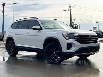 2026 Volkswagen Atlas 2.0T SE w/ Technology