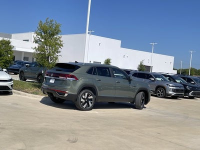 2026 Volkswagen Atlas Cross Sport 2.0T SE W/TECHNOLOGY