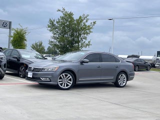 2017 Volkswagen Passat V6 SEL Premium